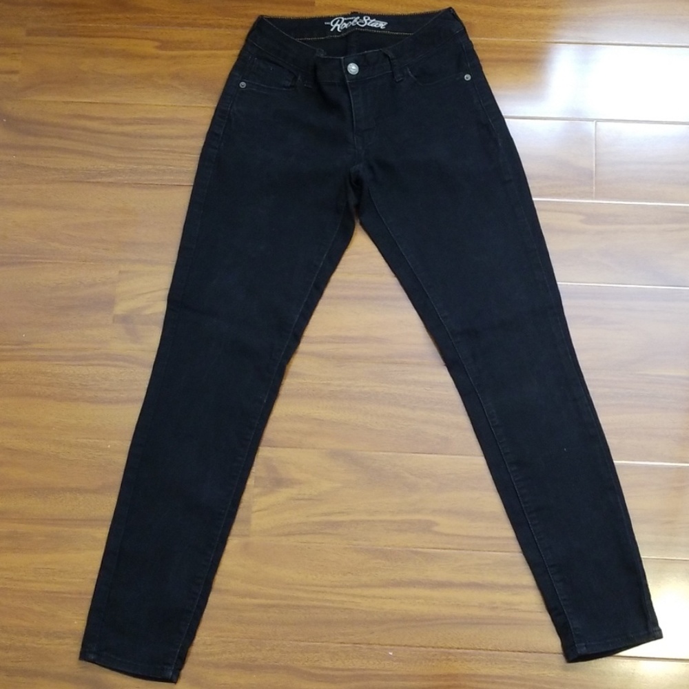 OLD NAVY Rock Star Black Stretch Jean's, 6R